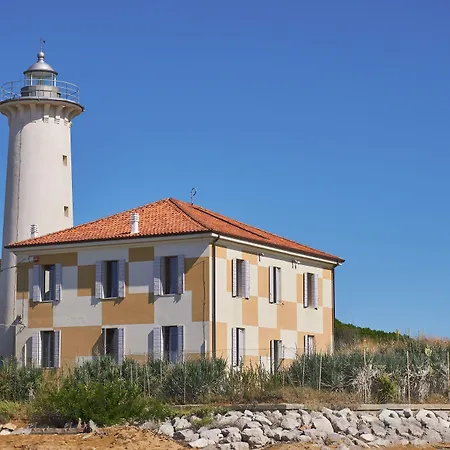 Spacious Seaside Flat For Large Families Appartamento Bibione