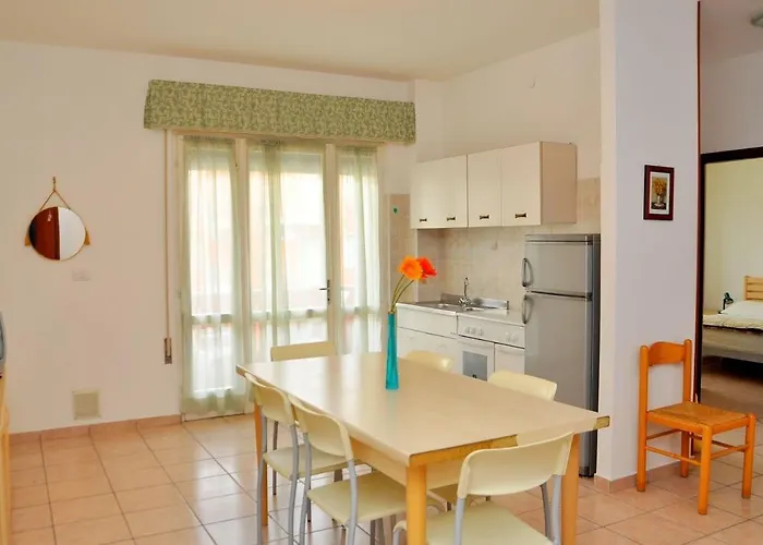 Apartment Spacious Seaside Flat For Large Families Bibione