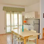 Spacious Seaside Flat For Large Families