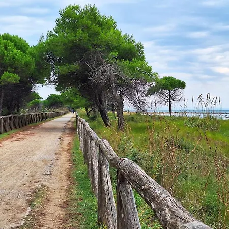 Spacious Seaside Flat For 7 Guests - Beahost Apartment Bibione